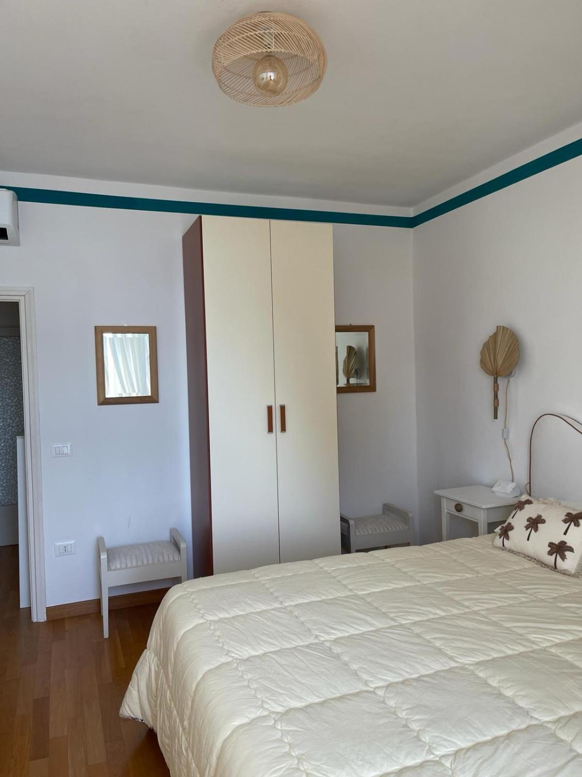 Miralago Casa Vacanze Riva di Solto Exterior foto